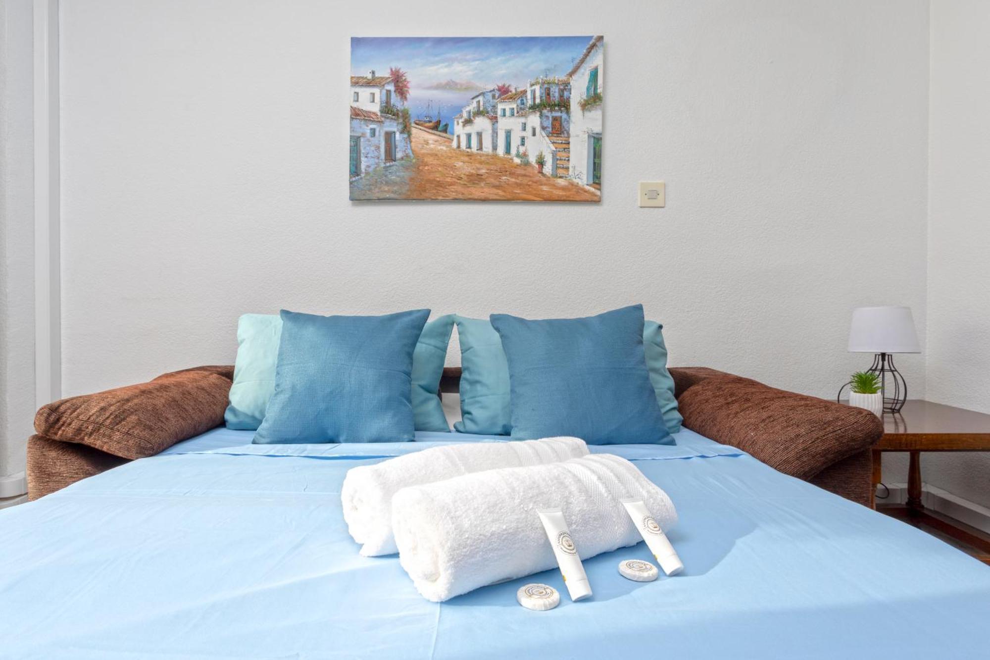 1003 - Seafront Apartment On El Paseo - Air Conditionning - Wi-Fi - Smart Tv Almuñécar Exterior foto